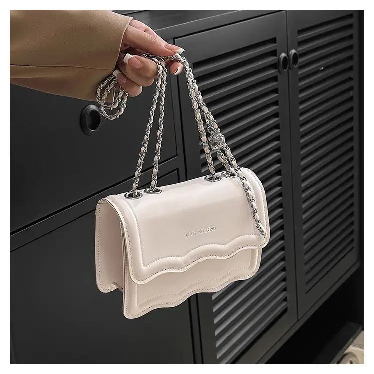 Pink Wave Pattern Crossbody Bag for Women 2024 — feature 18