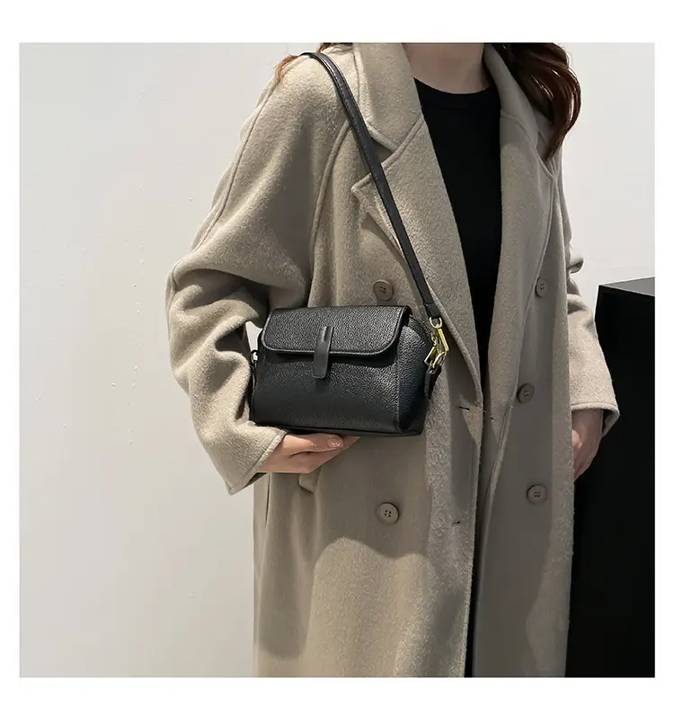 2024 Women's Black Square Shoulder Crossbody Bag — feature 10