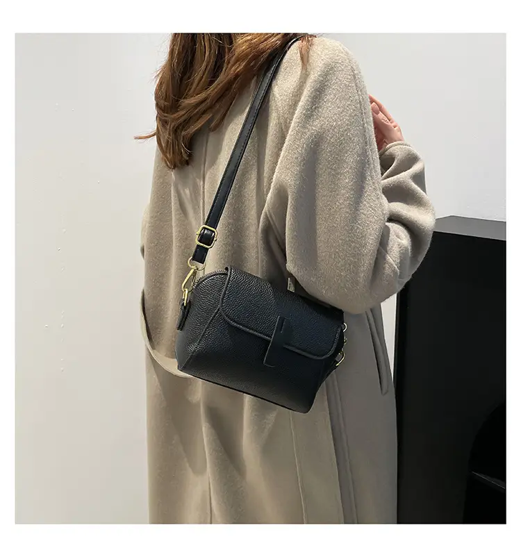 2024 Women's Black Square Shoulder Crossbody Bag — feature 11