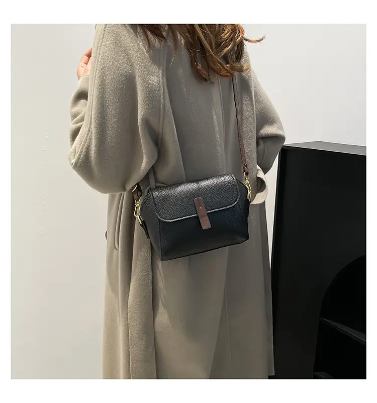 2024 Women's Black Square Shoulder Crossbody Bag — feature 15
