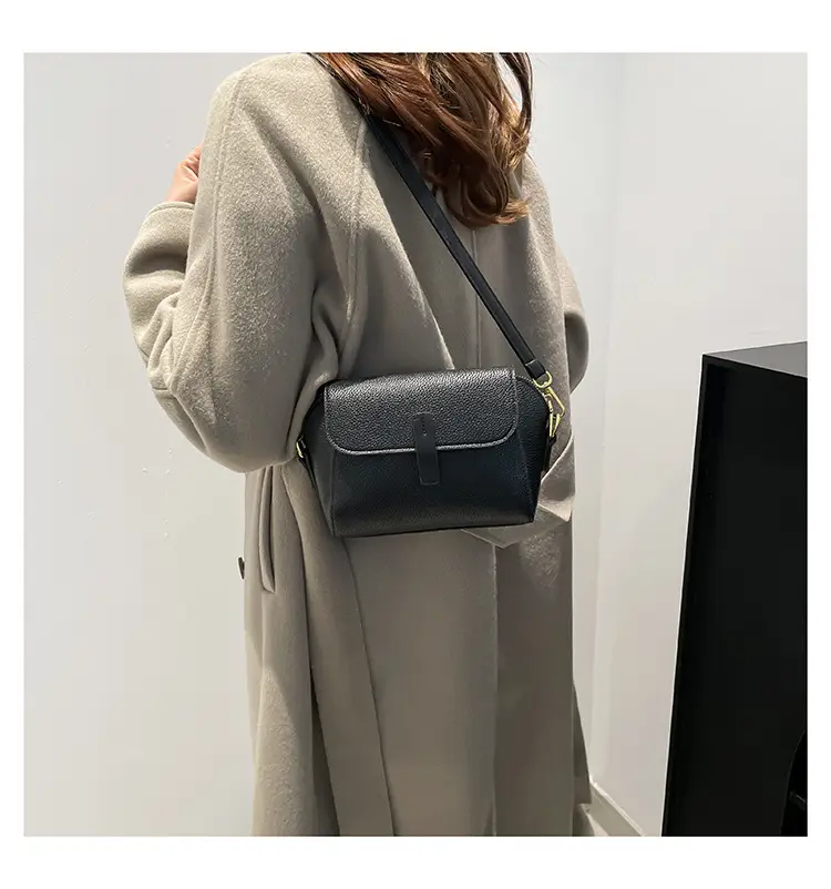 2024 Women's Black Square Shoulder Crossbody Bag — feature 9