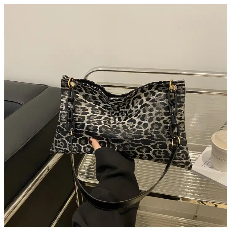 Leopard Print Large Cap Bag Women 2024 Winter — feature 21