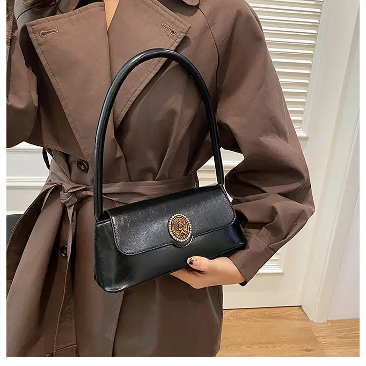 Women's Elegant Brown Leather Shoulder Bag with Crystal Clasp — feature 18