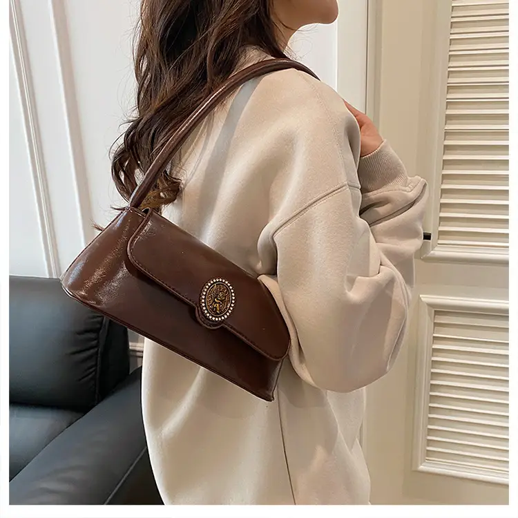 Women's Elegant Brown Leather Shoulder Bag with Crystal Clasp — feature 22