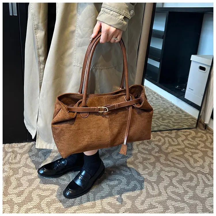 Women Cross-Border Retro Tote Bag Large Capacity Tan — feature 9