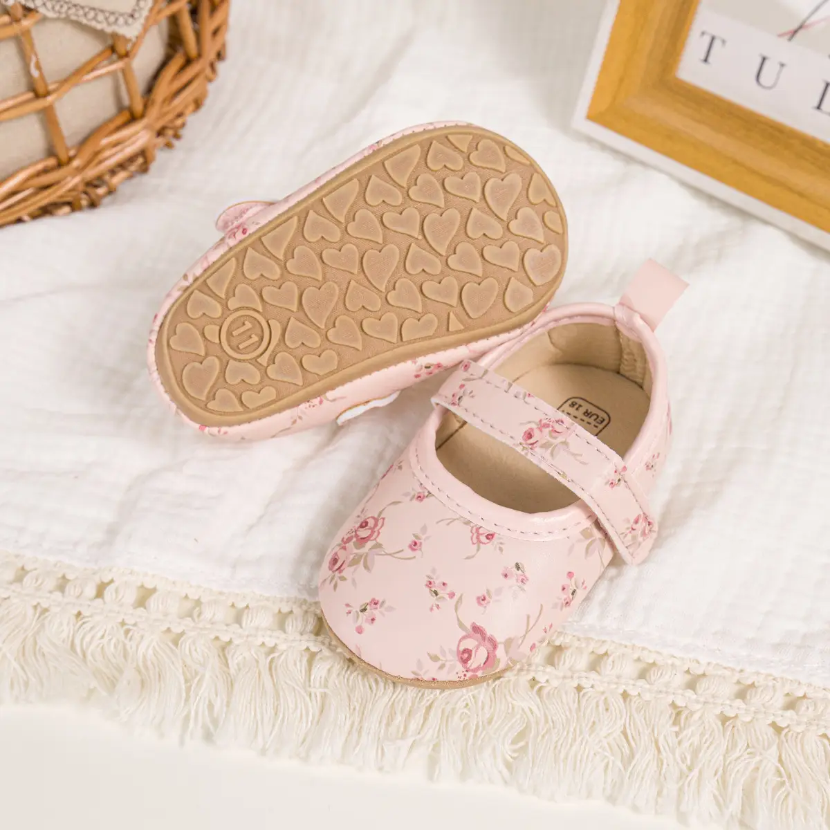 Printed Princess Baby Shoes with Velcro & Anti-Slip Sole — feature 19