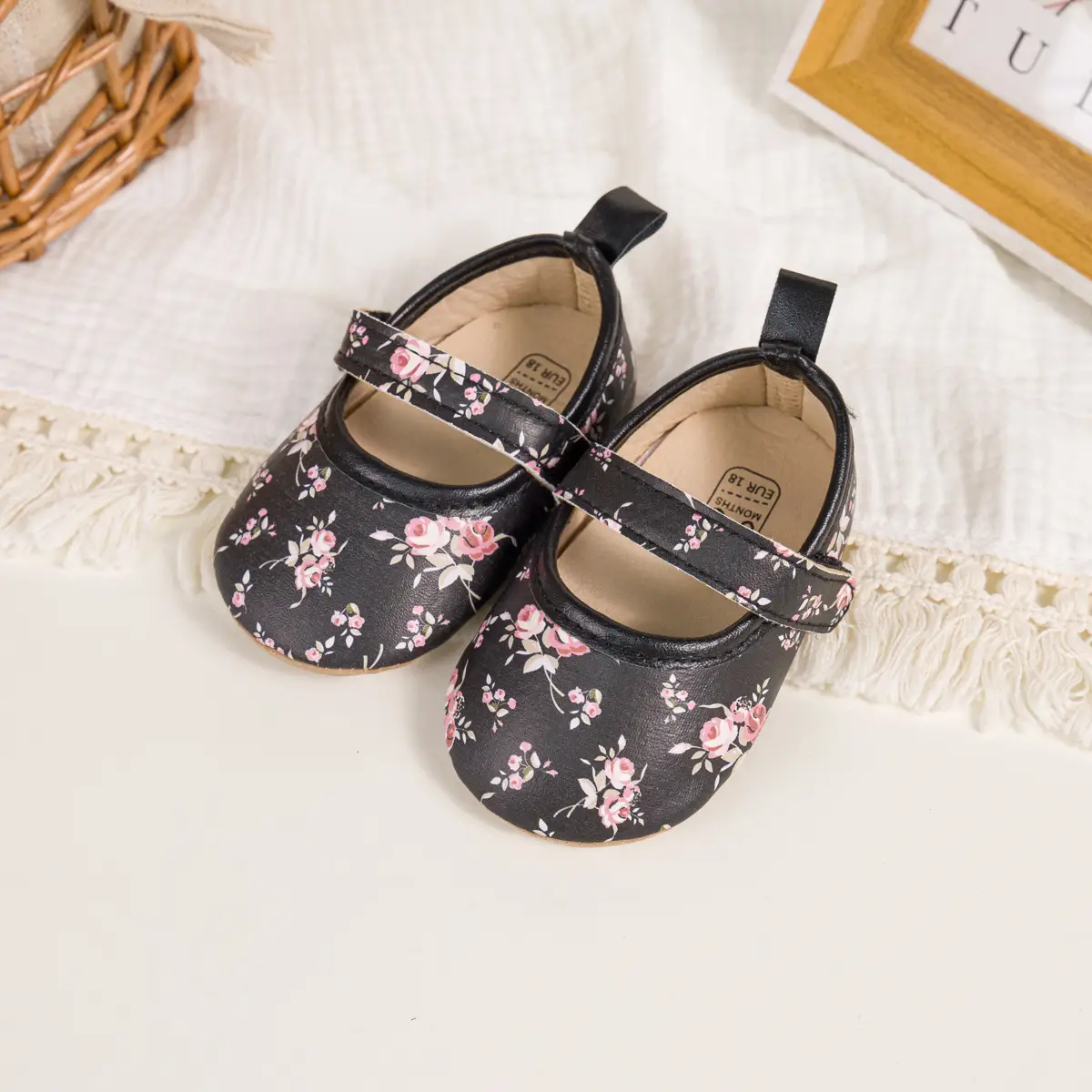 Printed Princess Baby Shoes with Velcro & Anti-Slip Sole — feature 22