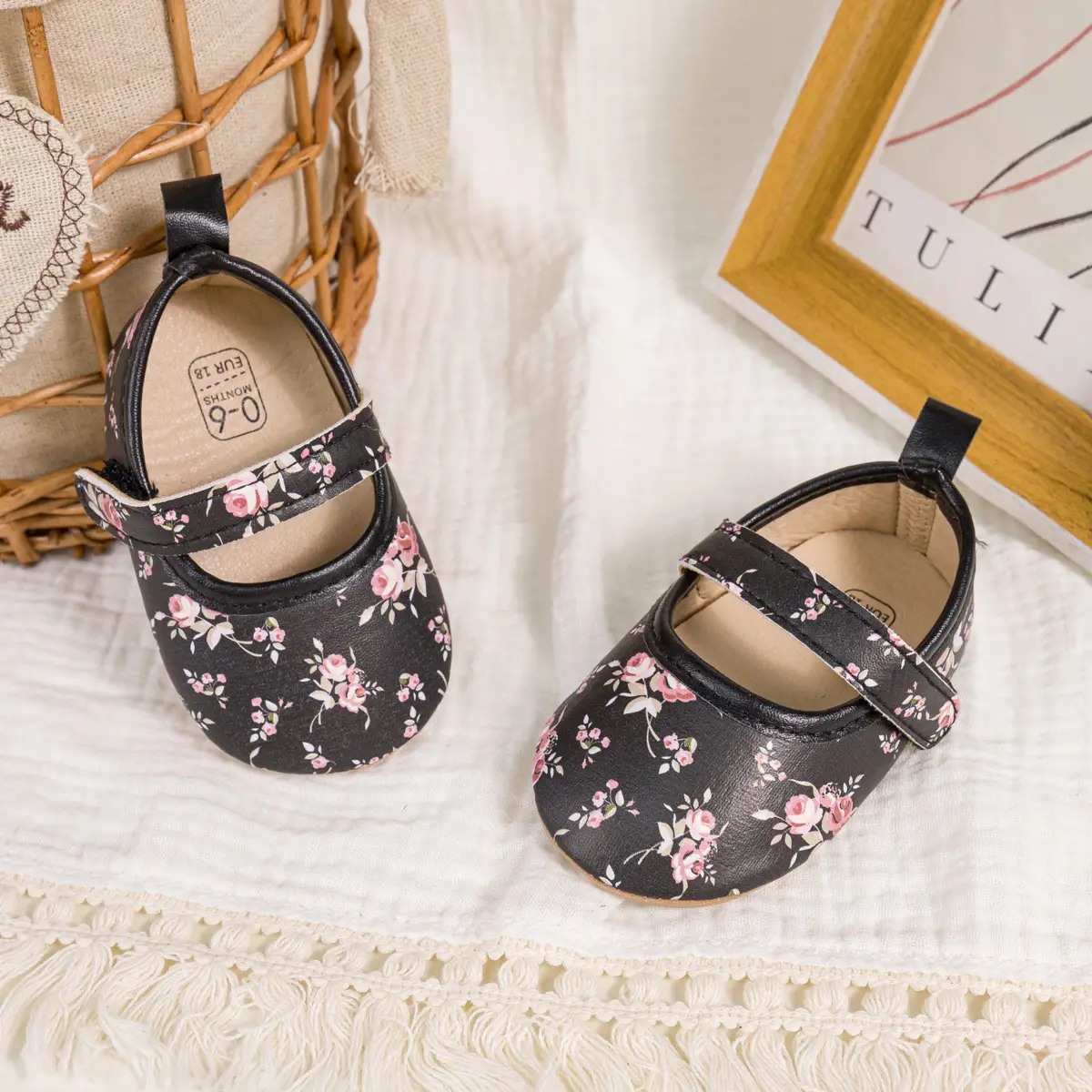 Printed Princess Baby Shoes with Velcro & Anti-Slip Sole — feature 24