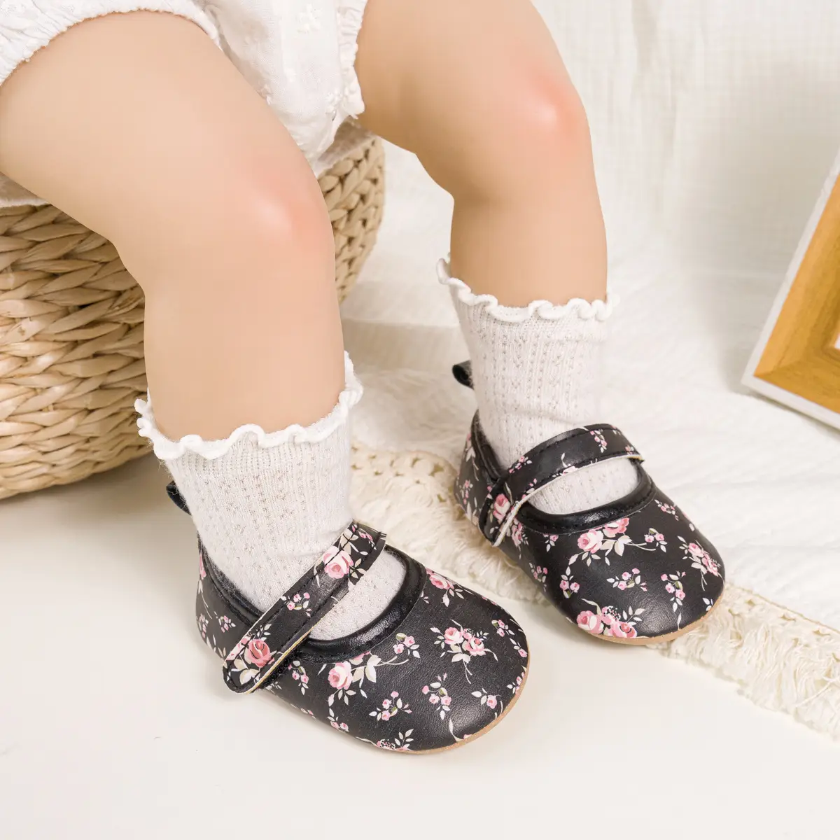 Printed Princess Baby Shoes with Velcro & Anti-Slip Sole — feature 27