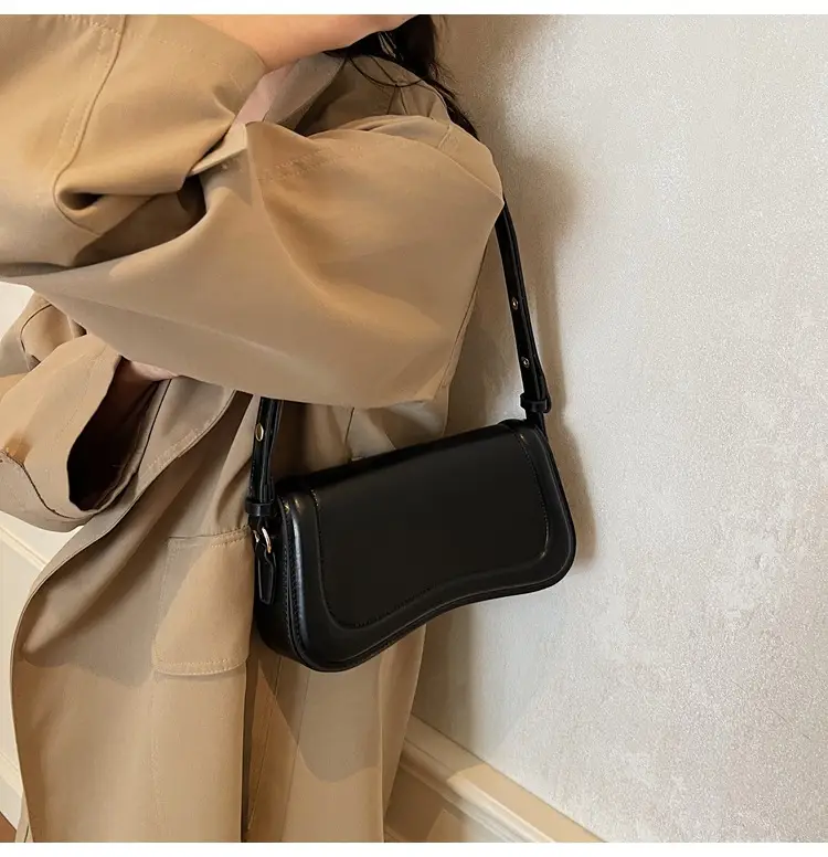 Women's Brown Leather Crossbody Bag 2022 Summer — feature 15