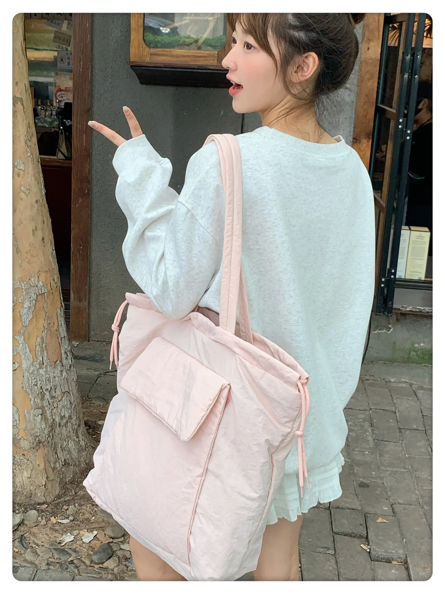 Light Blue Drawstring Tote Bag for Students — feature 11