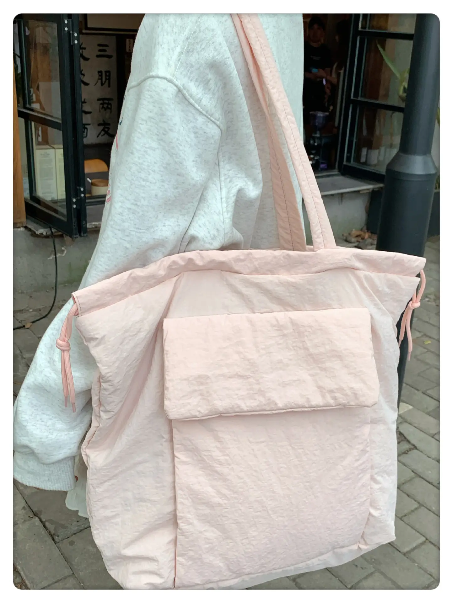 Light Blue Drawstring Tote Bag for Students — feature 13