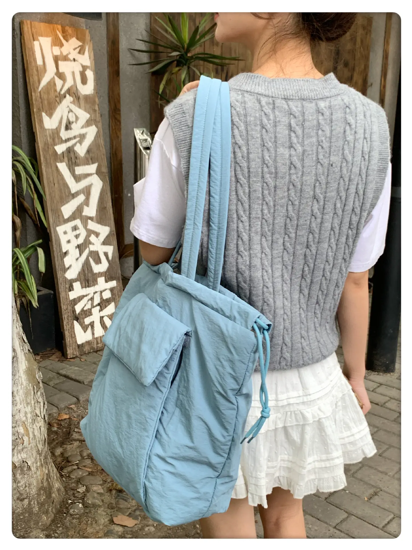Light Blue Drawstring Tote Bag for Students — feature 17