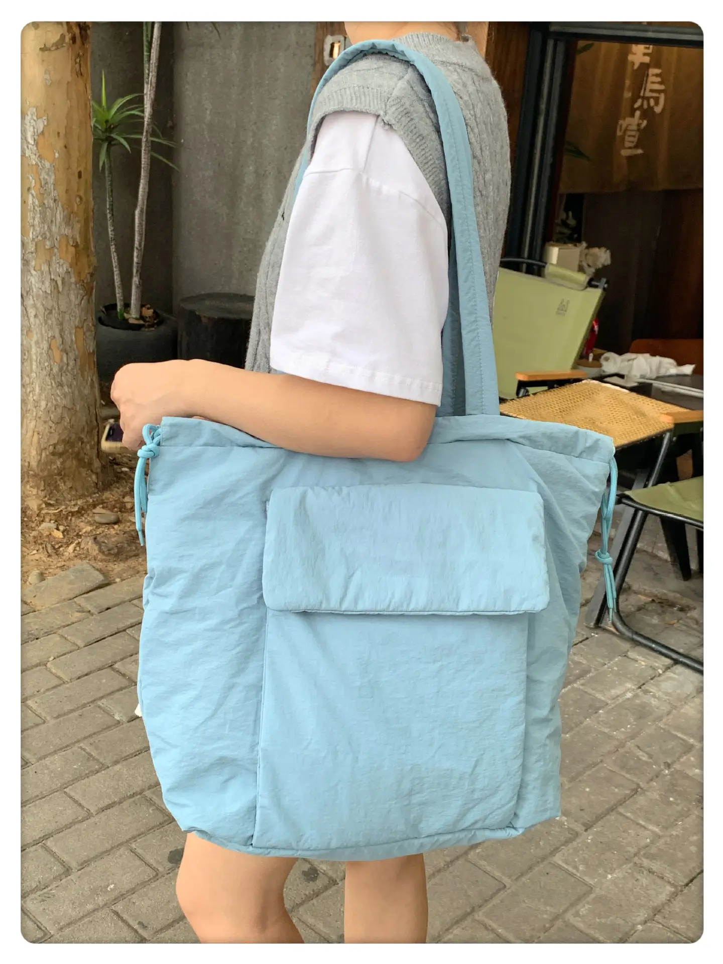 Light Blue Drawstring Tote Bag for Students — feature 22