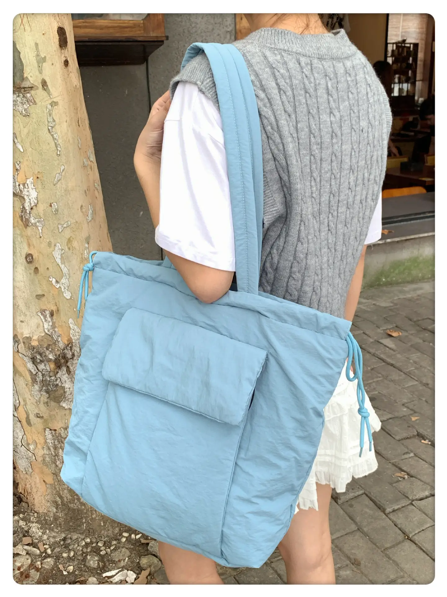 Light Blue Drawstring Tote Bag for Students — feature 26