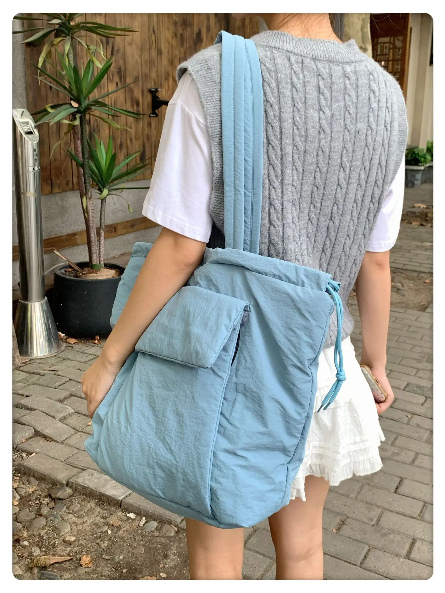 Light Blue Drawstring Tote Bag for Students — feature 32