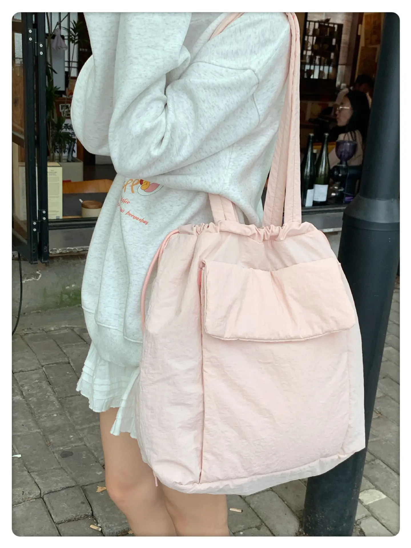 Light Blue Drawstring Tote Bag for Students — feature 7