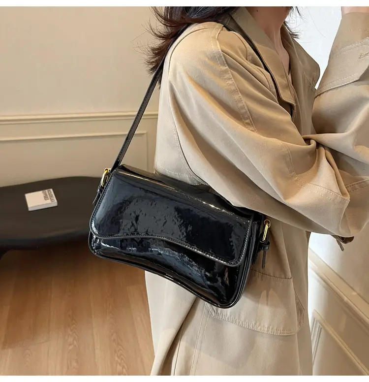 Women's Black Luxurious Crossbody Bag for Work & Commute — feature 27
