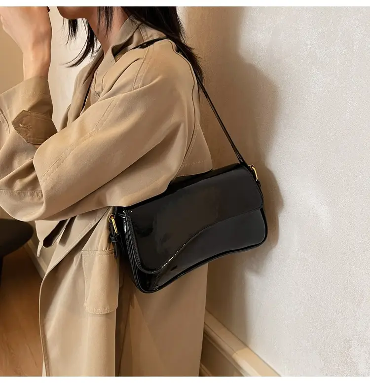 Women's Black Luxurious Crossbody Bag for Work & Commute — feature 29