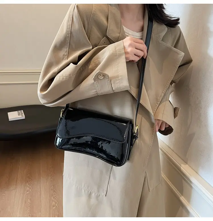Women's Black Luxurious Crossbody Bag for Work & Commute — feature 31