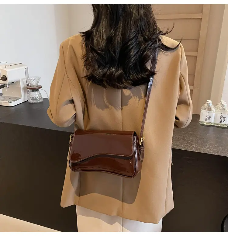 Women's Black Luxurious Crossbody Bag for Work & Commute — feature 42