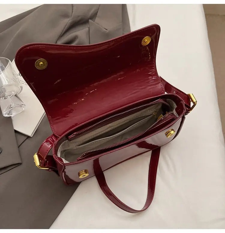 Women's Black Luxurious Crossbody Bag for Work & Commute — feature 48