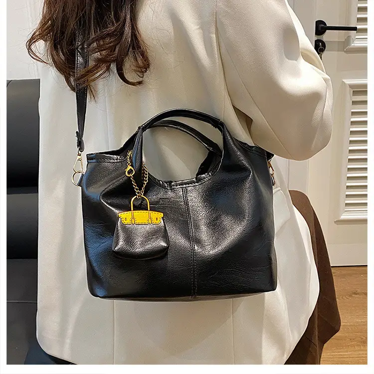 Women Retro Soft Leather Tote Bag Brown Black Black — feature 17