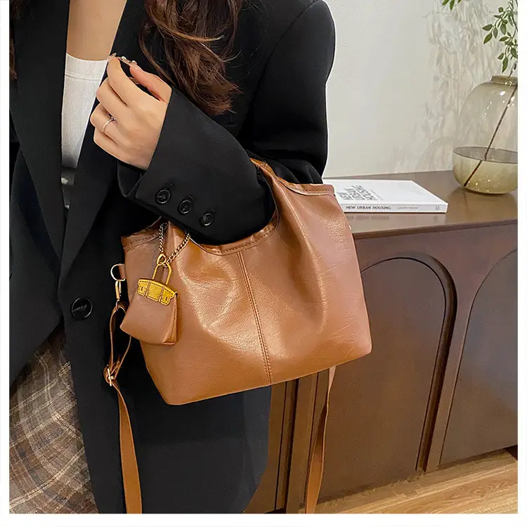 Women Retro Soft Leather Tote Bag Brown Black Black — feature 24