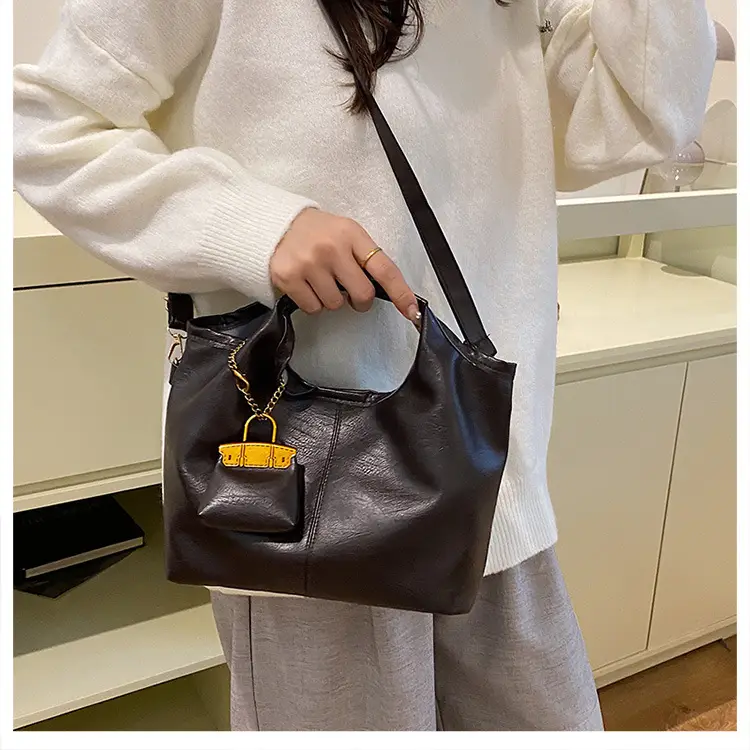 Women Retro Soft Leather Tote Bag Brown Black Black — feature 33