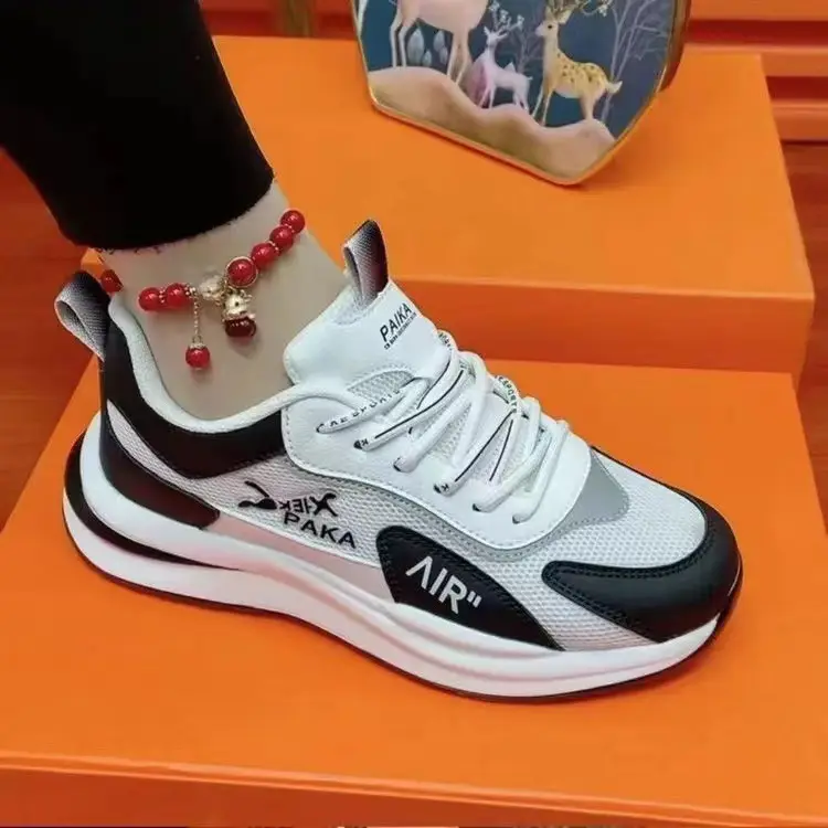 Couple Shoes, Lightweight and Breathable Student Shoes, Unisex Casual Shoes, Fashionable Leather Dad Shoes, 2026 Trend — feature 5