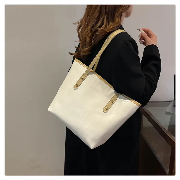 Large Capacity Women's Black Tote Bag Shoulder Bag — feature 22