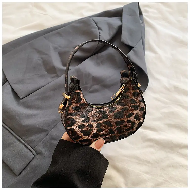 Leopard Print Western Shoulder Crossbody Bag - Image 2