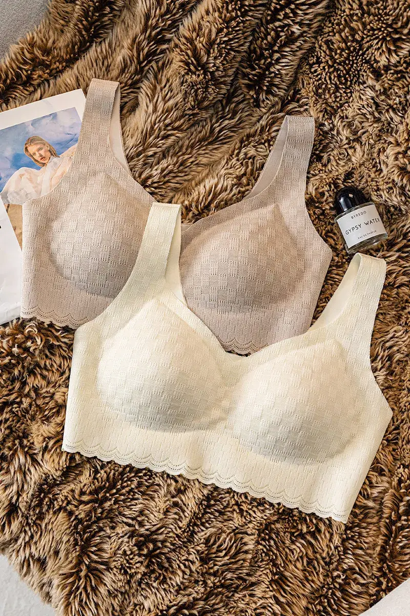 Women's Seamless V-Neck Bra Cream White Large — feature 1