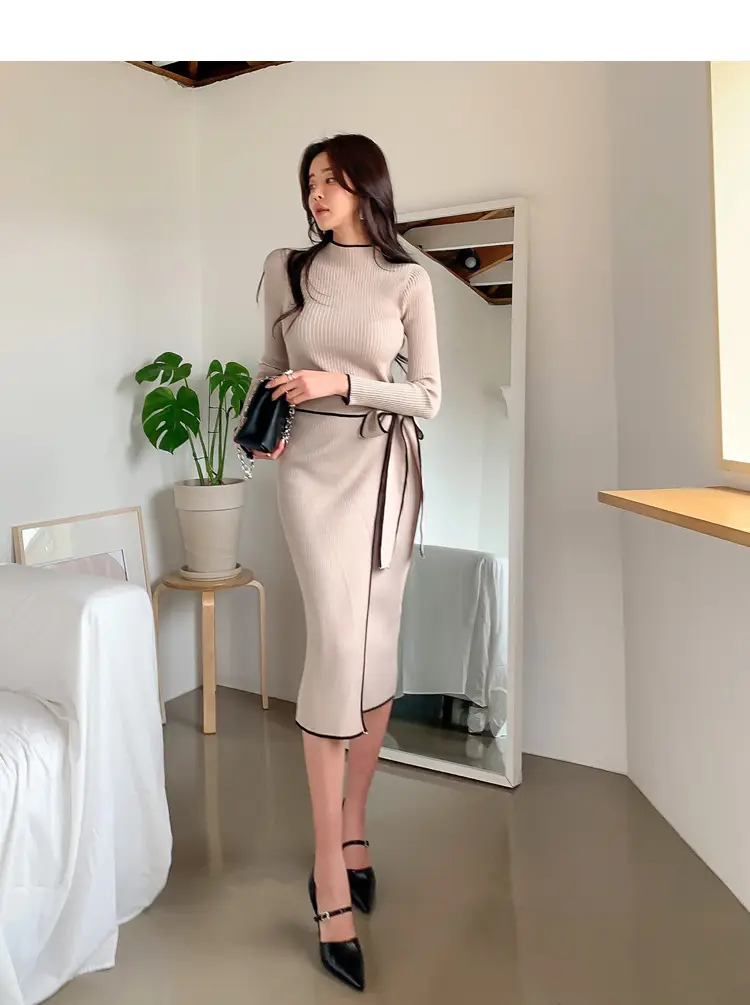 South Korea Chic Autumn and Winter Vintage Niche Half-turtleneck Slim-fit Elegant Color-matching Mid-length Strap Knitted dress Women — feature 17
