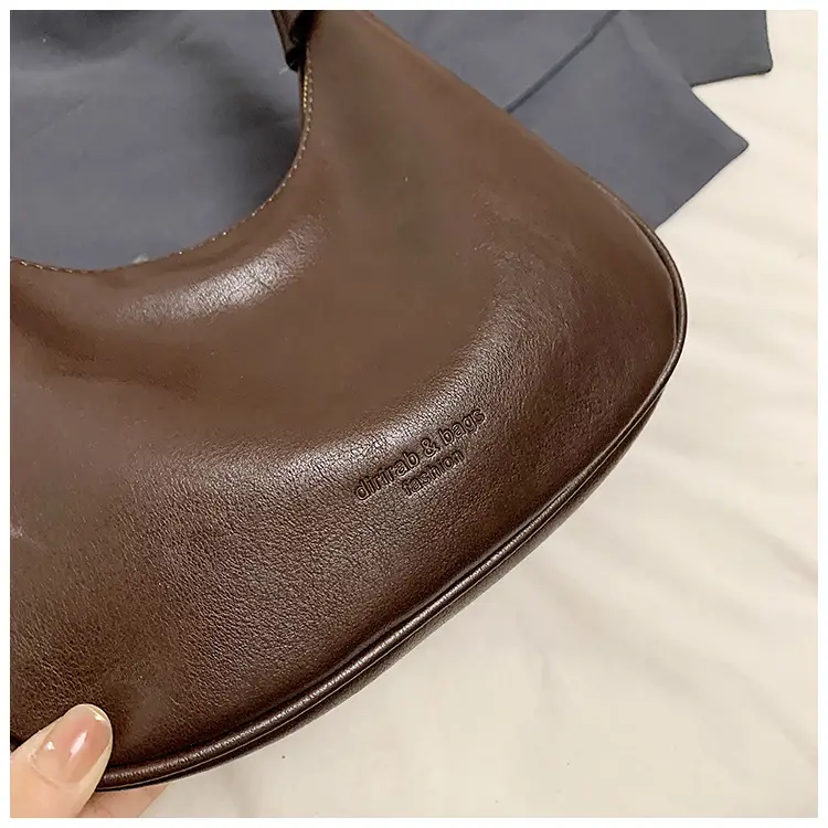 Women's Brown Leather Shoulder Crossbody Bag 2024 — feature 7