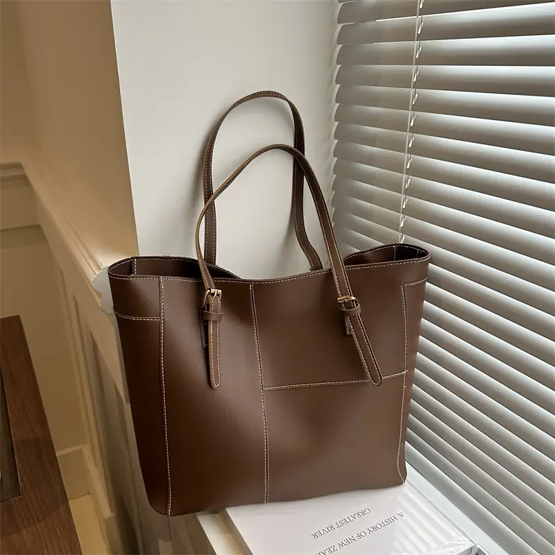 Black Leather Large Capacity Shoulder Bag 2024 - Image 5