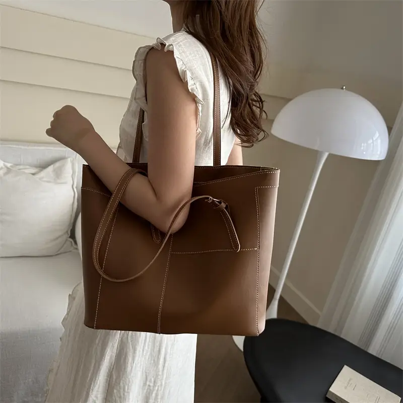 Black Leather Large Capacity Shoulder Bag 2024 - Image 7