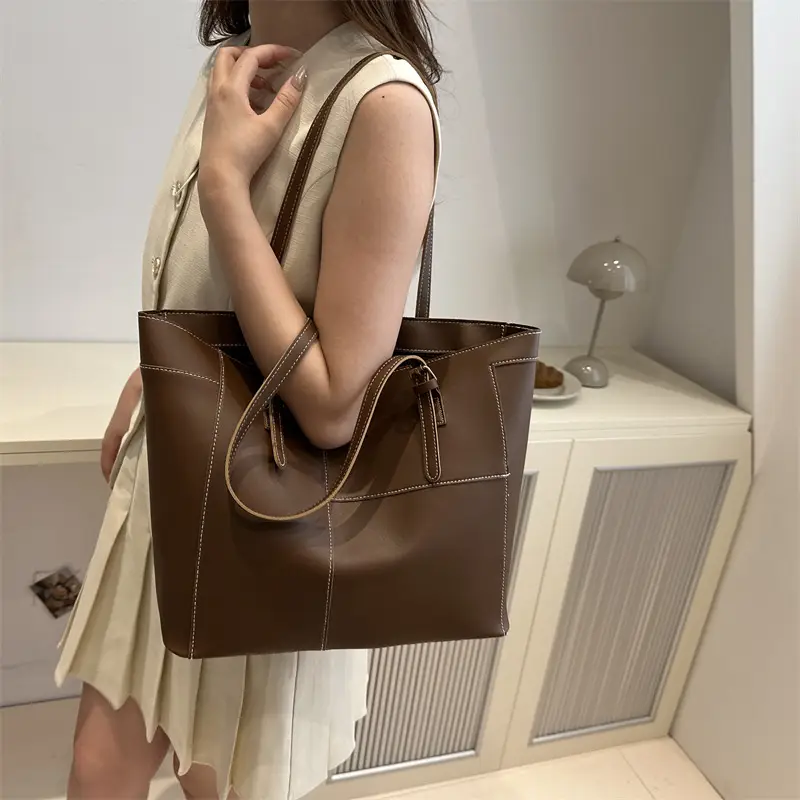 Black Leather Large Capacity Shoulder Bag 2024 - Image 8