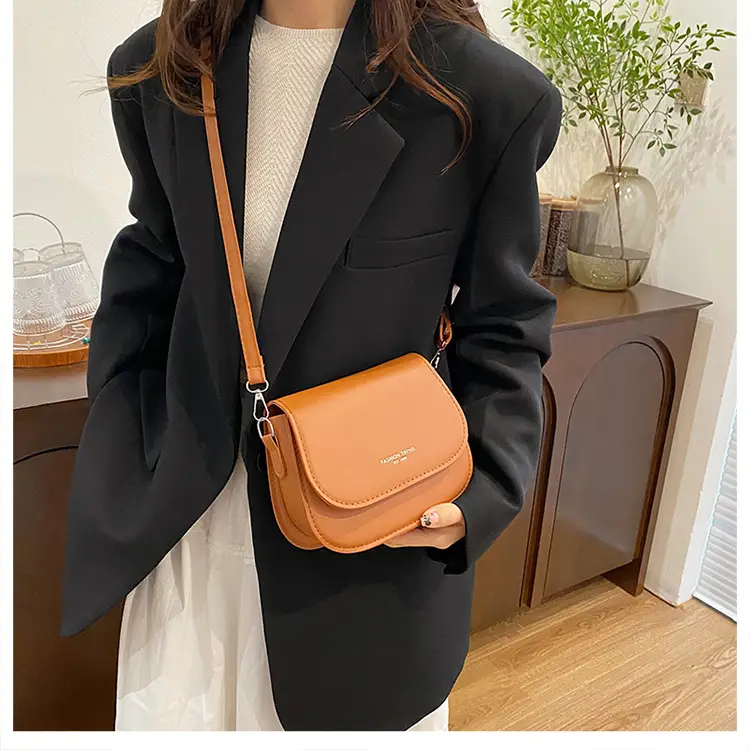 Pink Saddle Crossbody Bag for Women 2024 — feature 9