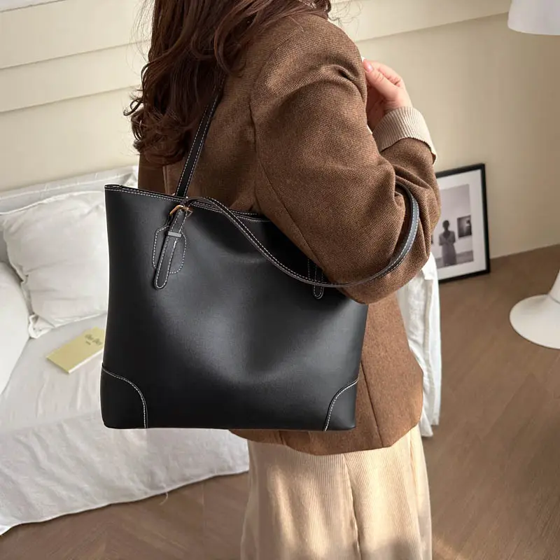 Black Large Capacity Women's Tote Bag 2024