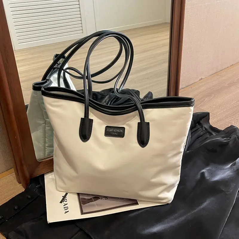 Women's Korean Style Black Tote Bag 2024 New Arrival - Image 3