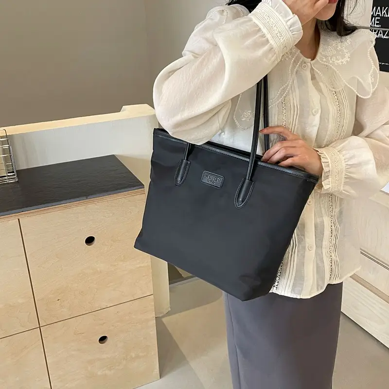 Women's Korean Style Black Tote Bag 2024 New Arrival - Image 4