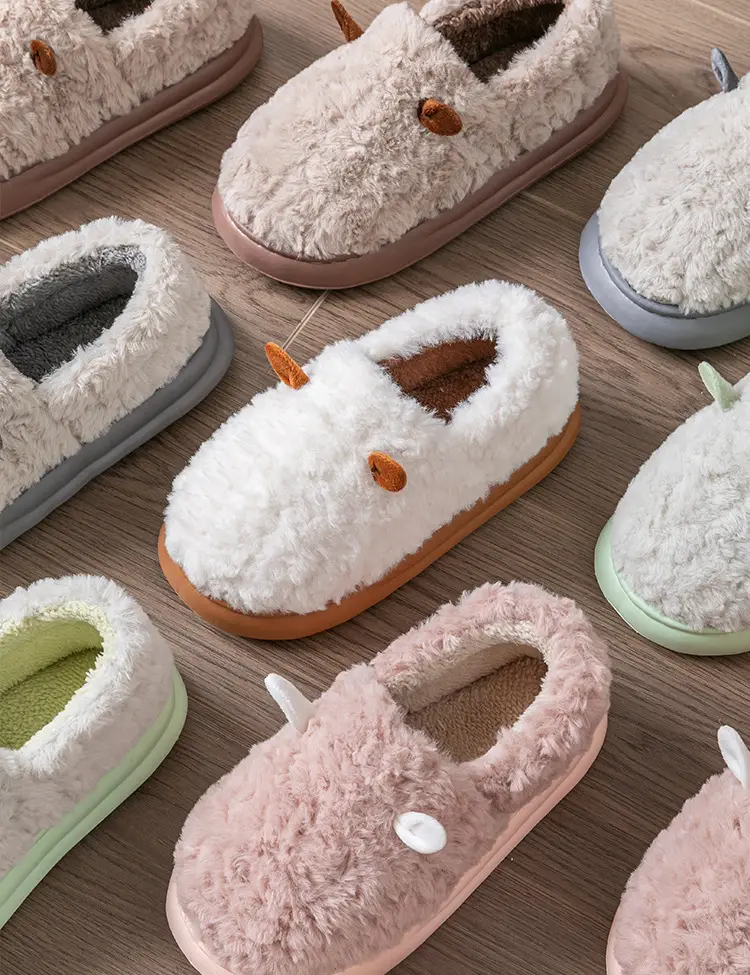 Women's Winter Plush Cotton Slippers Closed Back — feature 17