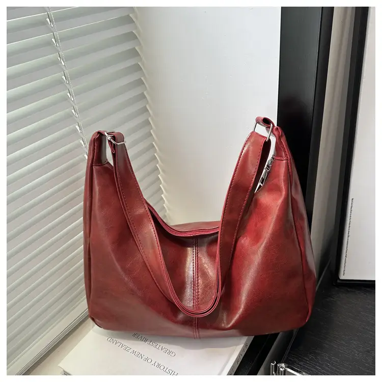 Trendy Red Leather Shoulder Tote Bag for Women — feature 11