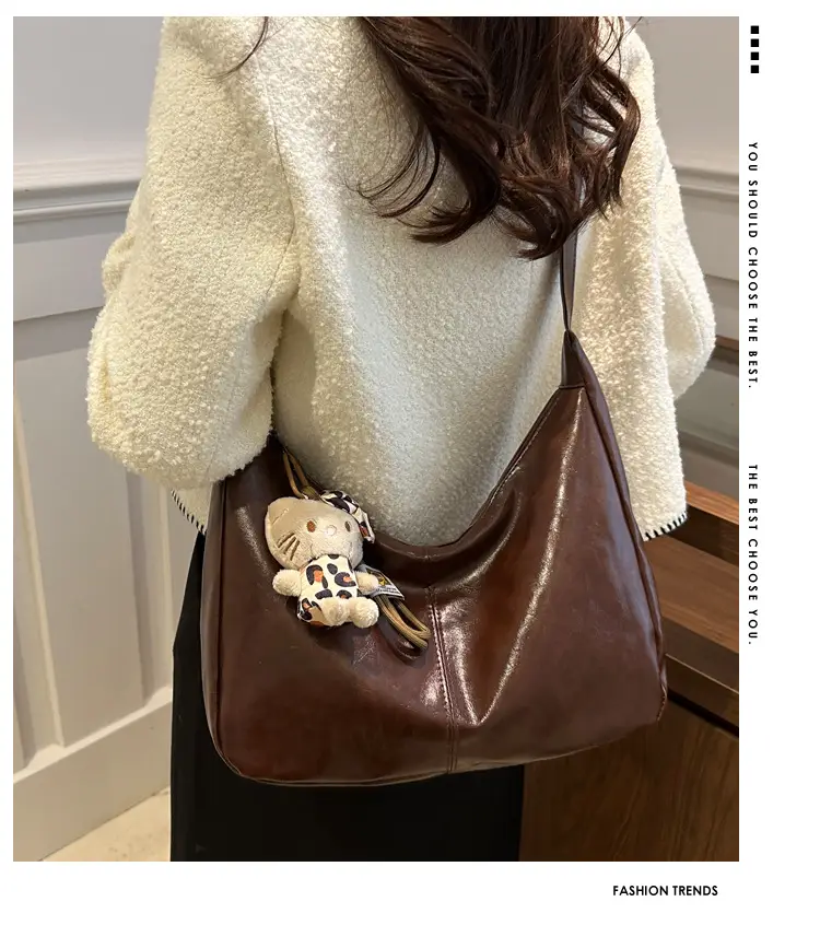 Trendy Red Leather Shoulder Tote Bag for Women — feature 2
