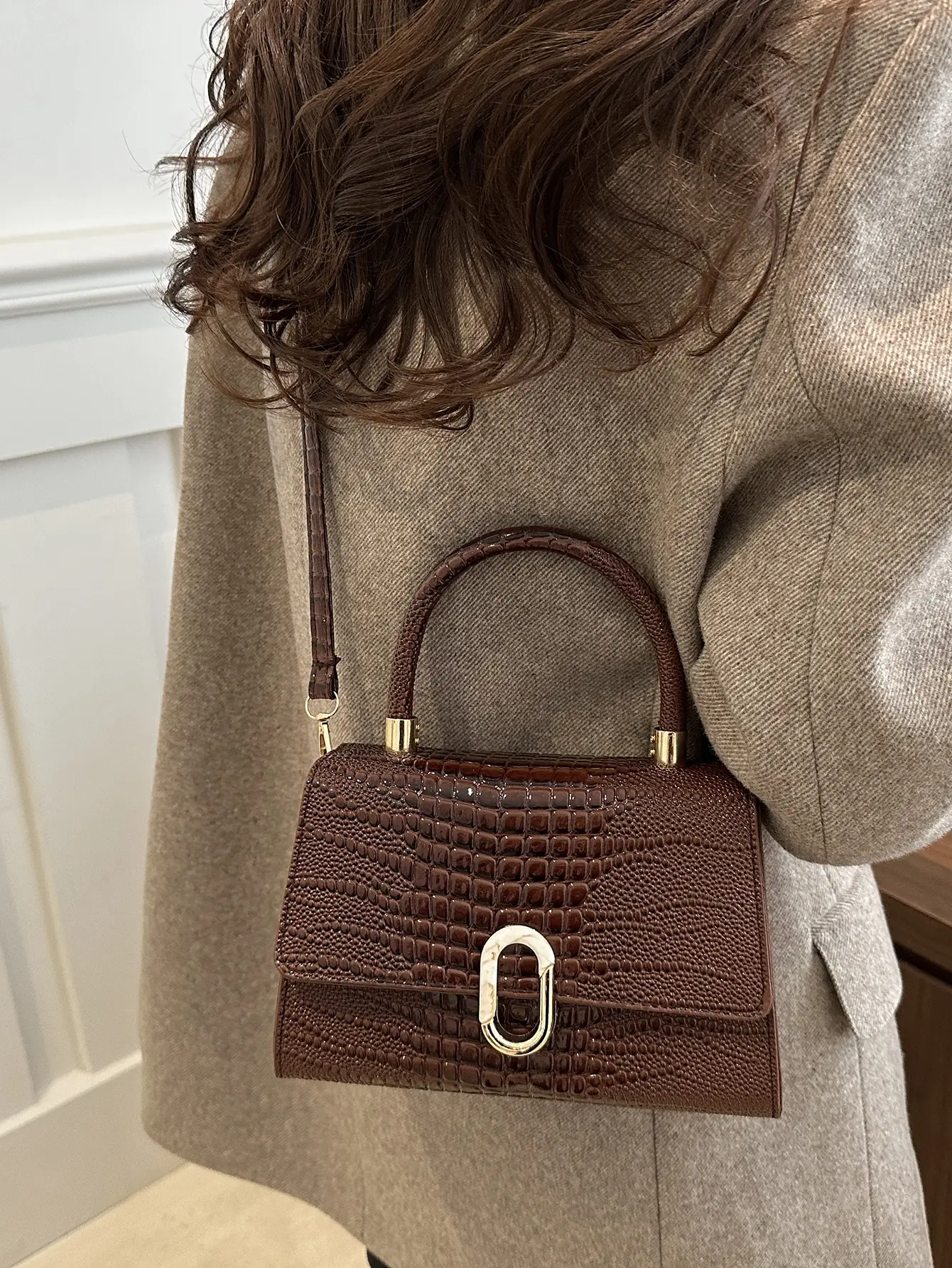 Women's Retro Square Bag Brown Crocodile Print Spring 2025 - Image 8