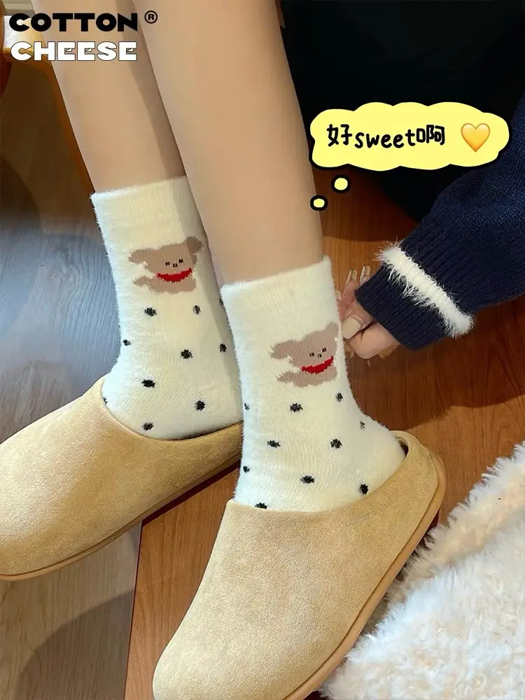 Australian velvet thick socks women's warm fleece-lined thick tube socks winter confinement socks postpartum autumn and winter cute sleep socks — feature 7