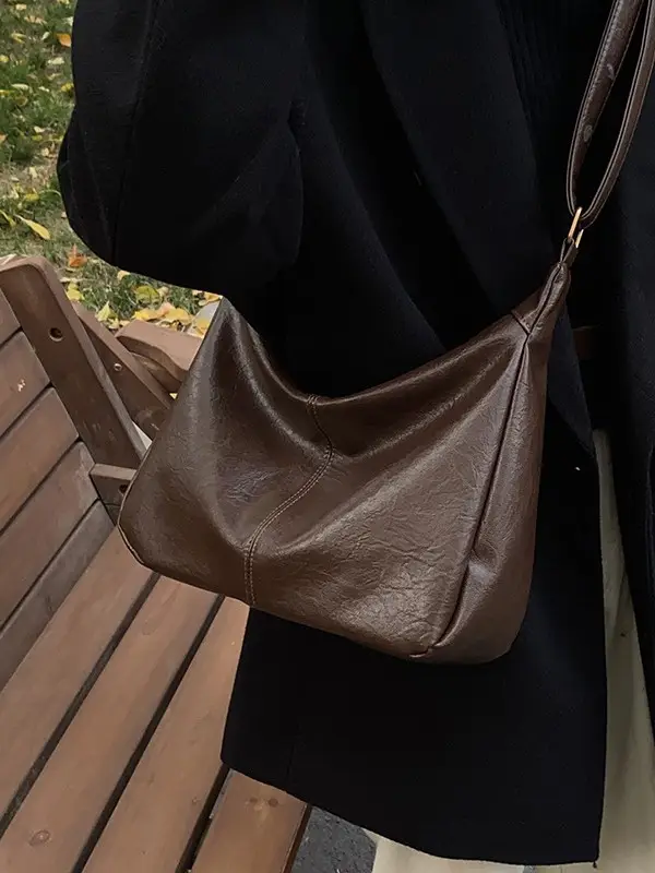 Women's Large Capacity Crossbody Bag Autumn Winter Retro High End - Image 5