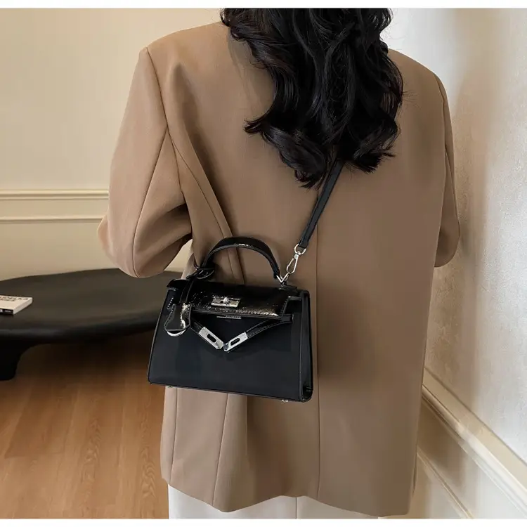 Black Crossbody Handbag for Women 2026 — feature 27