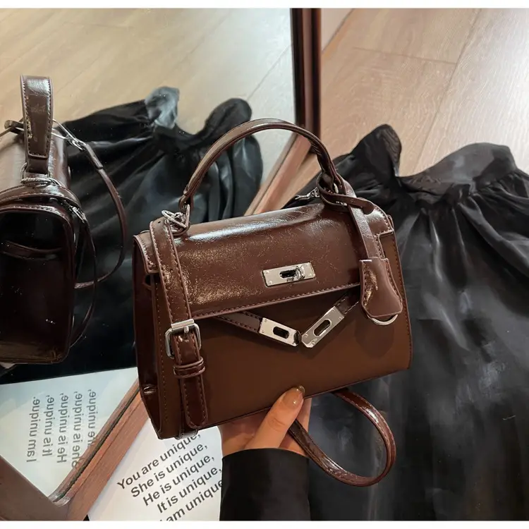 Black Crossbody Handbag for Women 2026 — feature 36